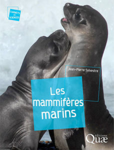 Couverture "Les mammifères marins" paru aux éditions Quae